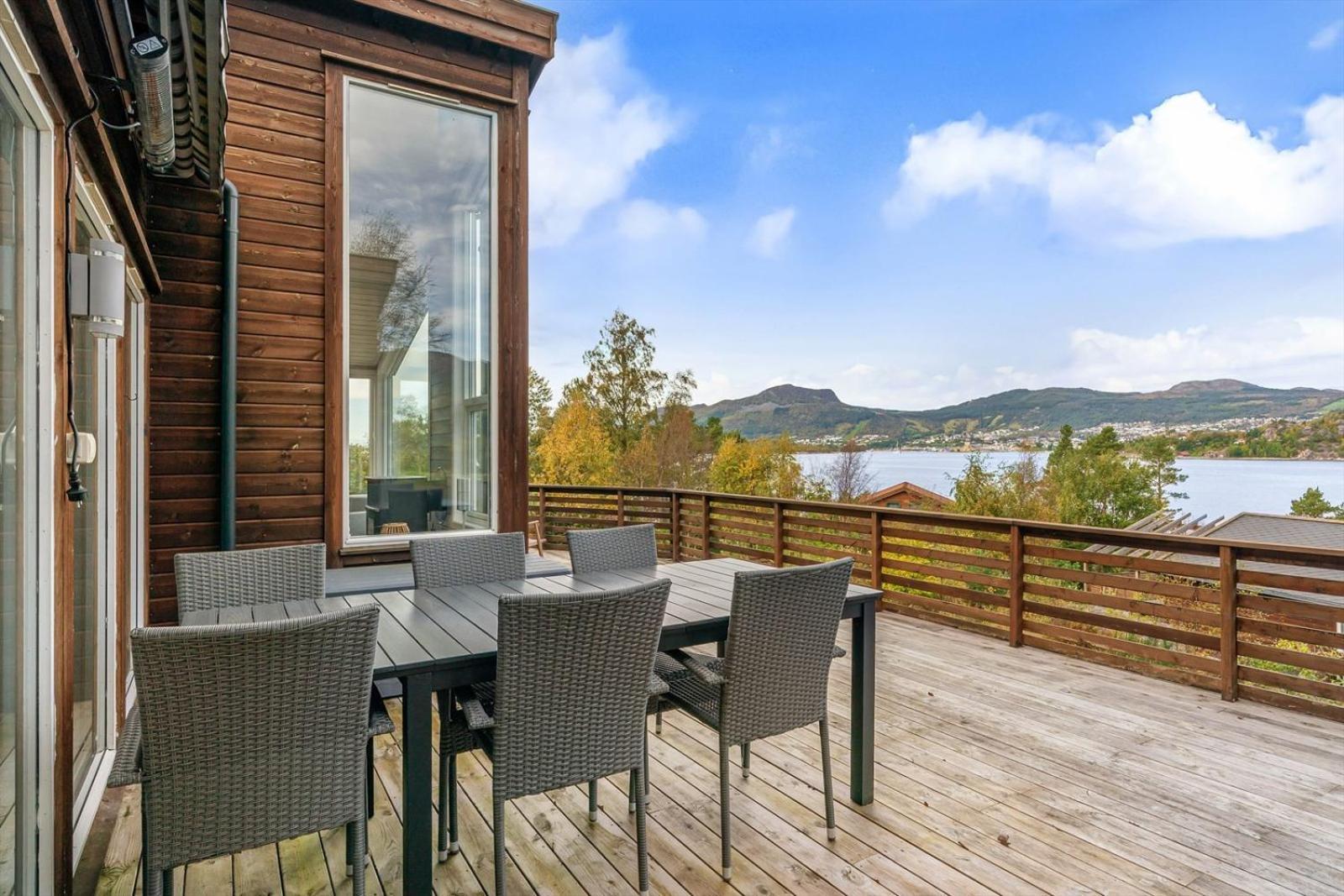 Charming House Located By The Fjord With The Pultpitrock Within Short Distance Villa Jorpeland Bagian luar foto