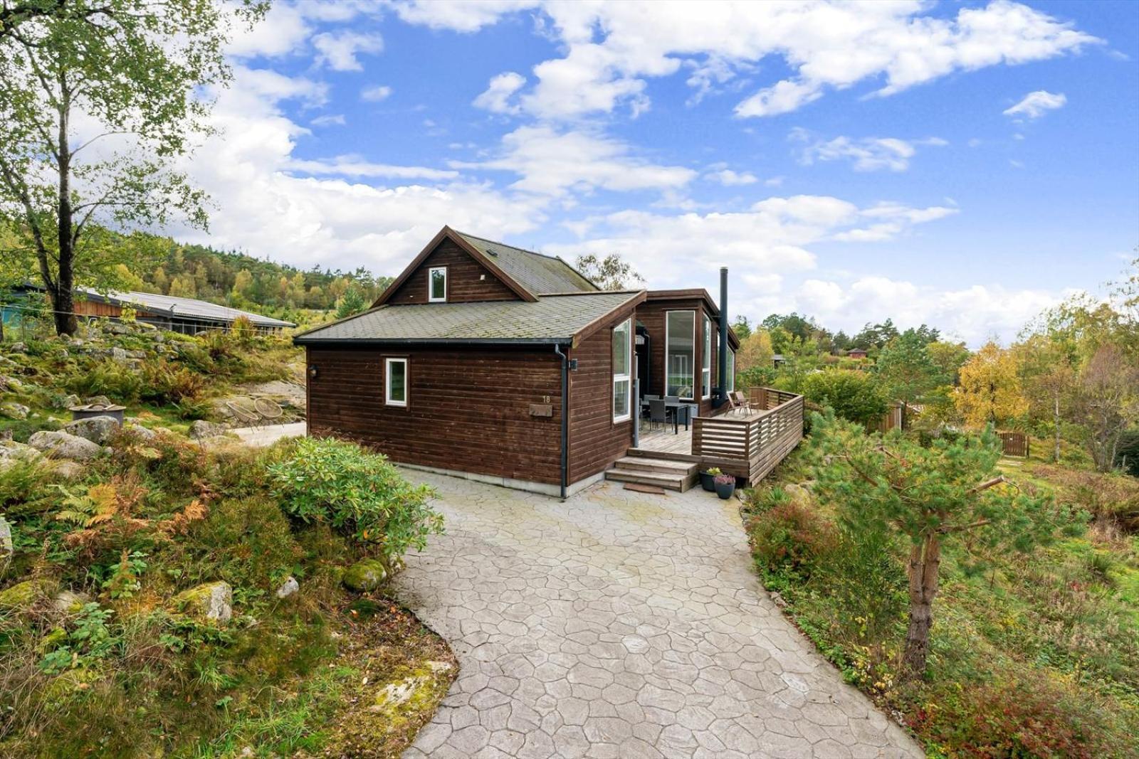 Charming House Located By The Fjord With The Pultpitrock Within Short Distance Villa Jorpeland Bagian luar foto
