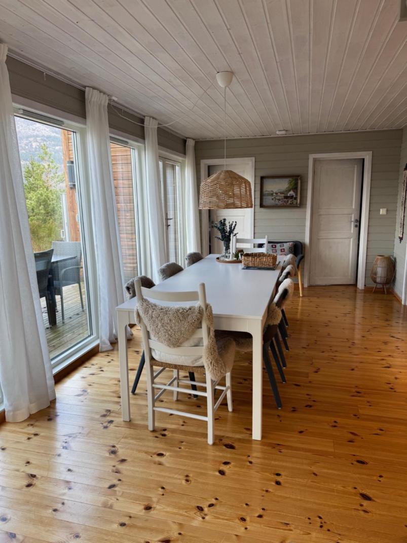 Charming House Located By The Fjord With The Pultpitrock Within Short Distance Villa Jorpeland Bagian luar foto