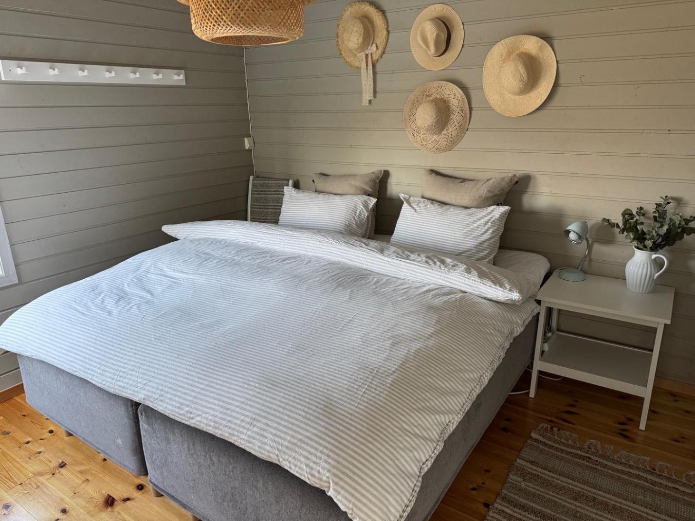Charming House Located By The Fjord With The Pultpitrock Within Short Distance Villa Jorpeland Bagian luar foto