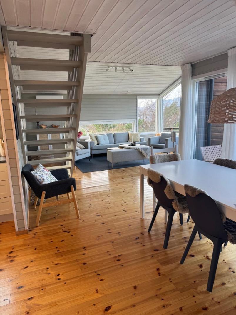 Charming House Located By The Fjord With The Pultpitrock Within Short Distance Villa Jorpeland Bagian luar foto