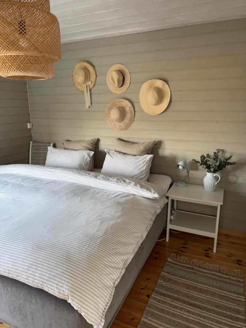 Charming House Located By The Fjord With The Pultpitrock Within Short Distance Villa Jorpeland Bagian luar foto