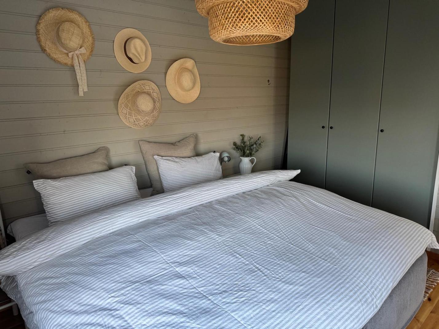 Charming House Located By The Fjord With The Pultpitrock Within Short Distance Villa Jorpeland Bagian luar foto